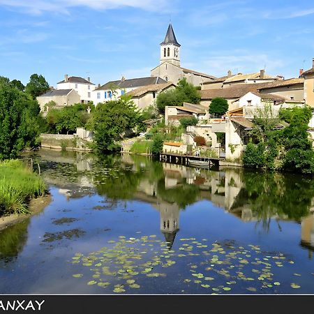 SanxayDomaine De La Briouse住宿加早餐旅馆 外观 照片